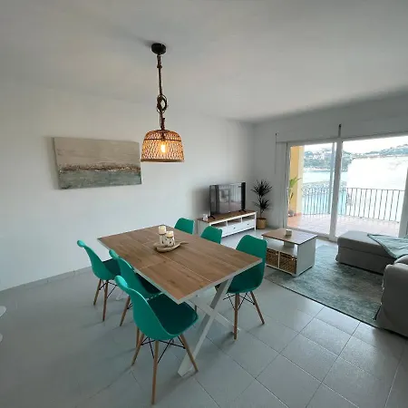 Apartment Aquamarine Sant Feliu En La Playa Con Patio Sant Feliu de Guixols